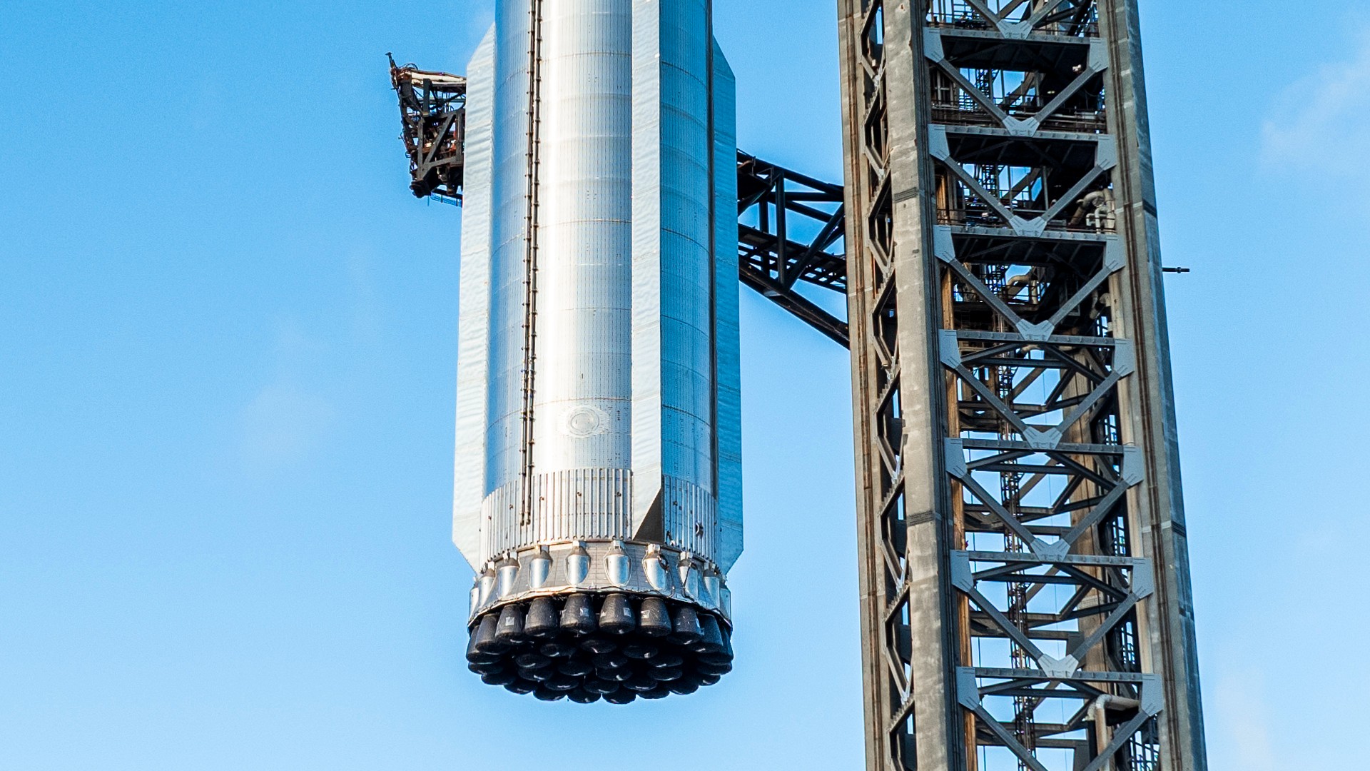 SpaceX scrubs Starship Flight 13 after 4 engines fail to ignite what went wrong